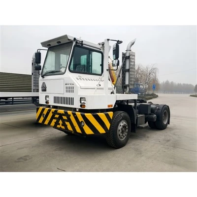Terminalni traktor HOVA 4X2